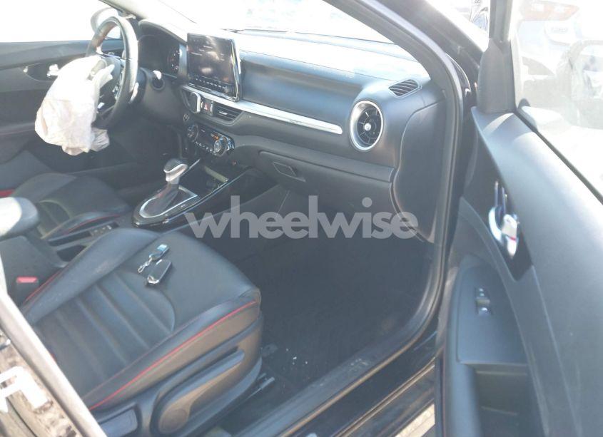 Photo 5 of 2022 Kia Forte GT (VIN 3KPF44AC9NE434558)