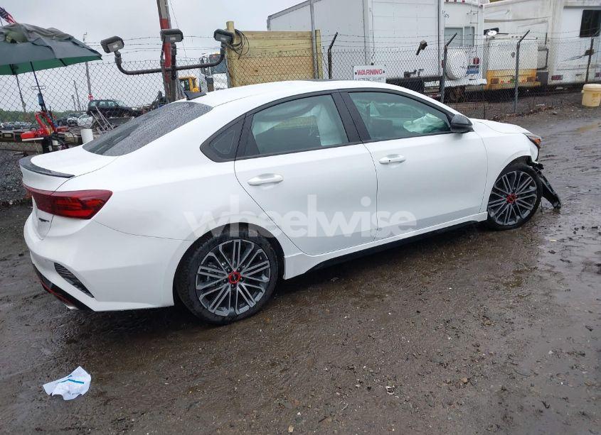 Photo 4 of 2022 Kia Forte GT (VIN 3KPF44AC9NE460058)