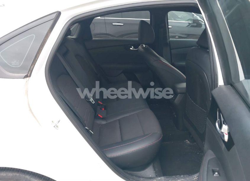 Photo 8 of 2023 Kia Forte GT (VIN 3KPF44AC9PE530631)