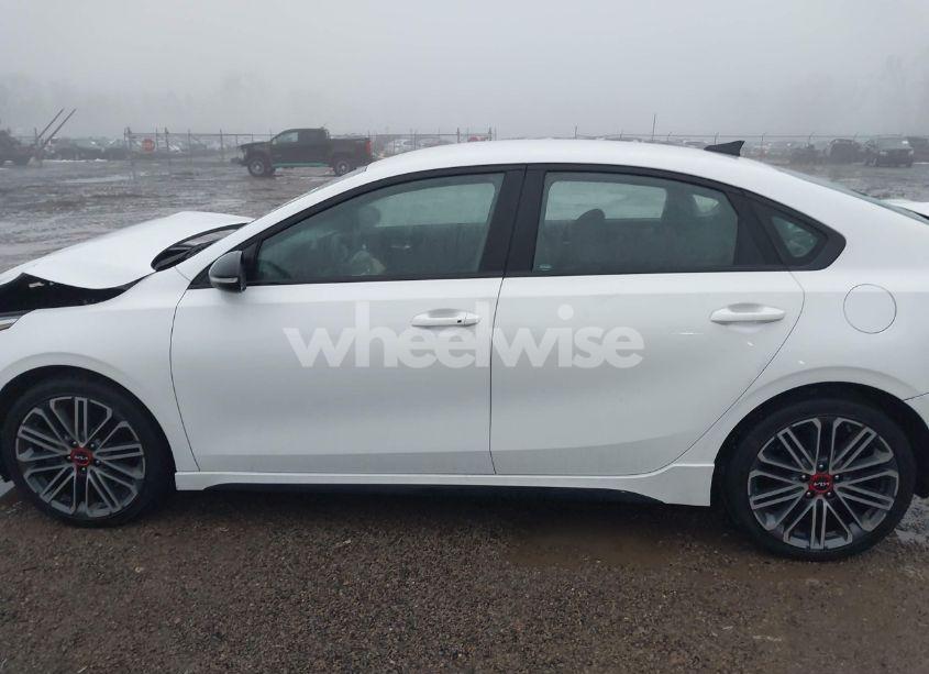 Photo 15 of 2024 Kia Forte GT (VIN 3KPF44AC9RE699759)