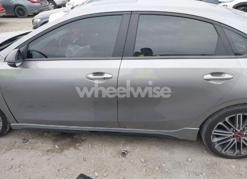 Photo 15 of 2024 Kia Forte GT (VIN 3KPF44AC9RE727950)