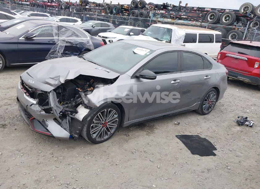 Photo 2 of 2024 Kia Forte GT (VIN 3KPF44AC9RE727950)