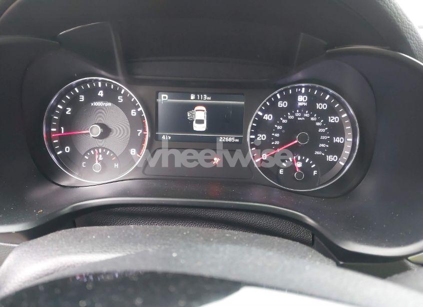 Photo 7 of 2024 Kia Forte GT (VIN 3KPF44AC9RE727950)