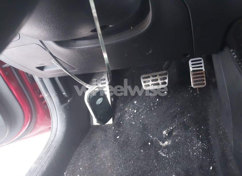 Photo 11 of 2020 Kia Forte GT (VIN 3KPF44ACXLE260559)