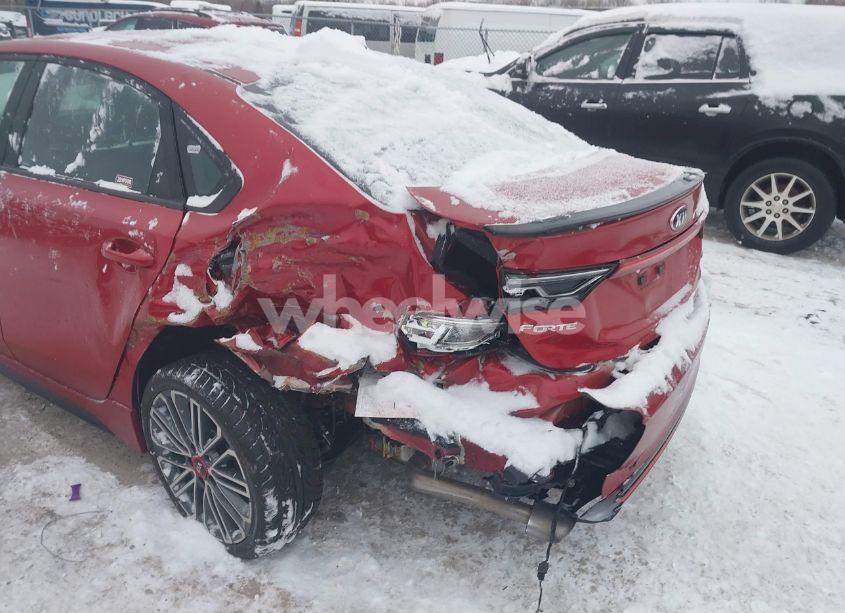 Photo 6 of 2020 Kia Forte GT (VIN 3KPF44ACXLE260559)