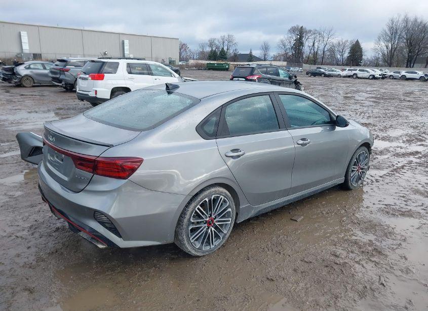 Photo 4 of 2022 Kia Forte GT MANUAL (VIN 3KPF44ACXNE441258)