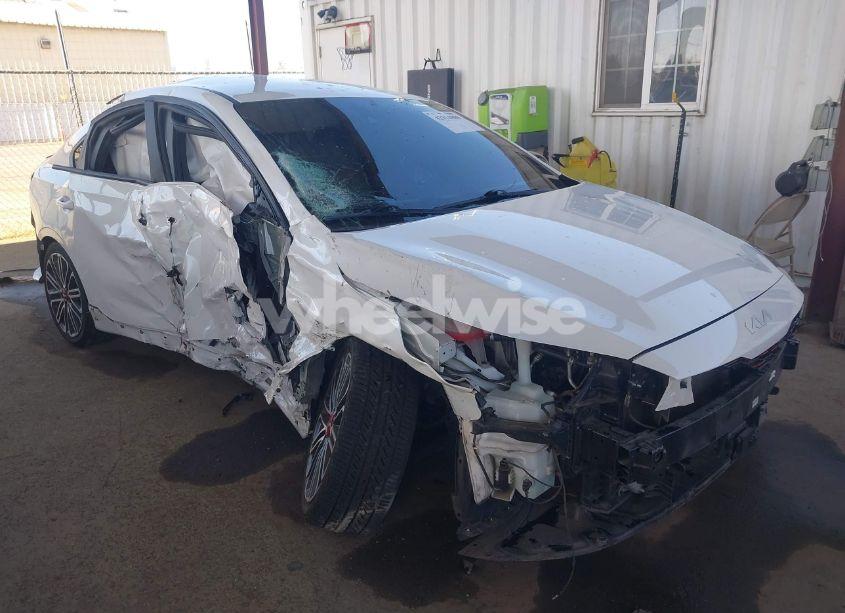 2022 Kia Forte GT (VIN 3KPF44ACXNE495479) main photo