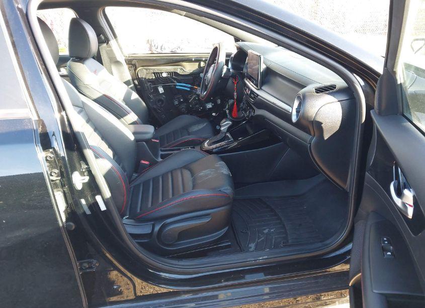 Photo 5 of 2023 Kia Forte GT (VIN 3KPF44ACXPE549110)