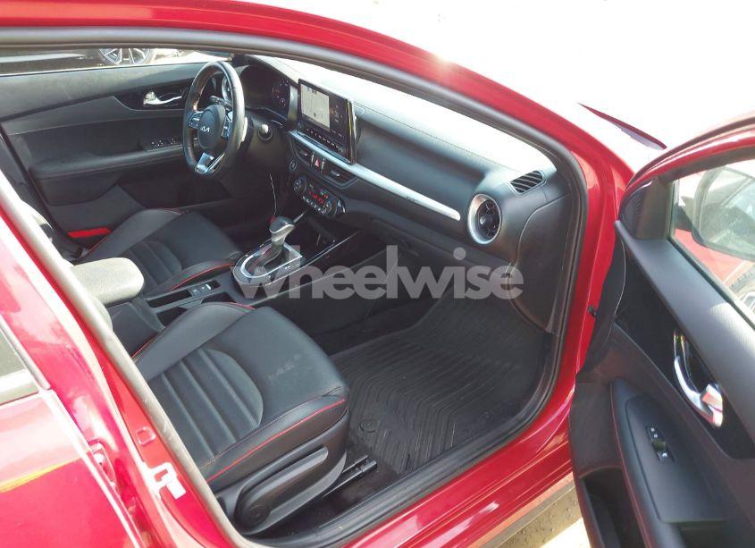 Photo 5 of 2023 Kia Forte GT (VIN 3KPF44ACXPE618328)