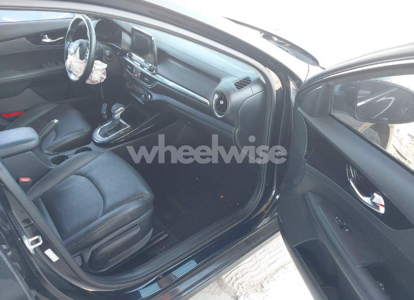 Photo 5 of 2021 Kia Forte EX (VIN 3KPF54AD0ME284084)