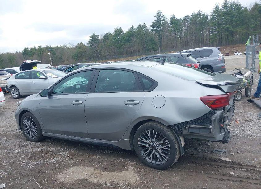 Photo 15 of 2022 Kia Forte GT-LINE (VIN 3KPF54AD0NE425267)