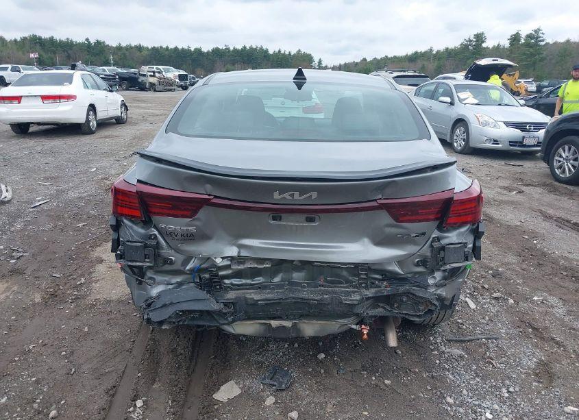 Photo 17 of 2022 Kia Forte GT-LINE (VIN 3KPF54AD0NE425267)