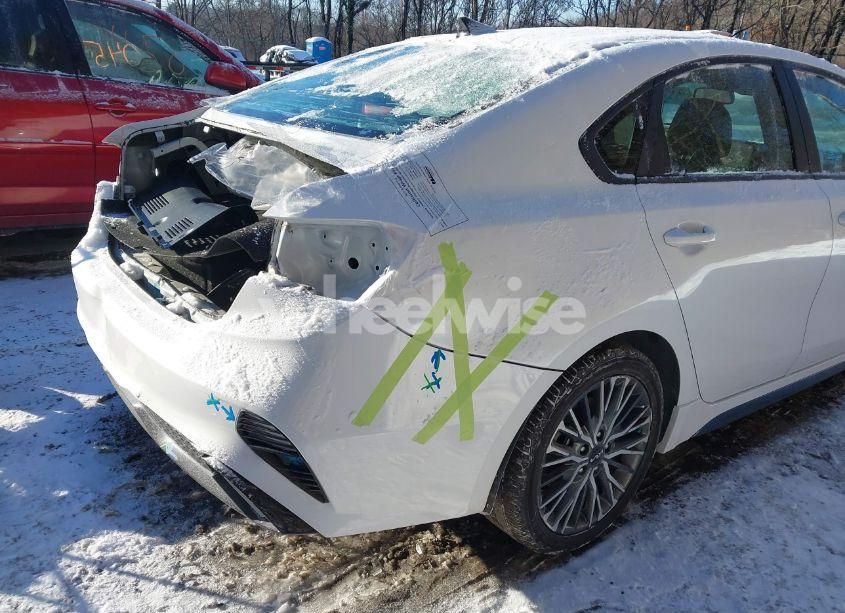 Photo 12 of 2022 Kia Forte GT-LINE (VIN 3KPF54AD0NE425978)