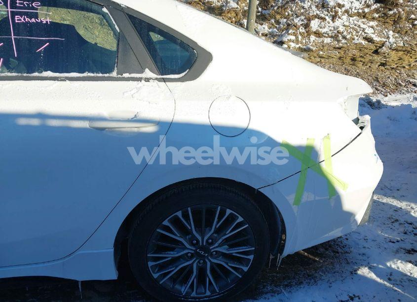 Photo 21 of 2022 Kia Forte GT-LINE (VIN 3KPF54AD0NE425978)