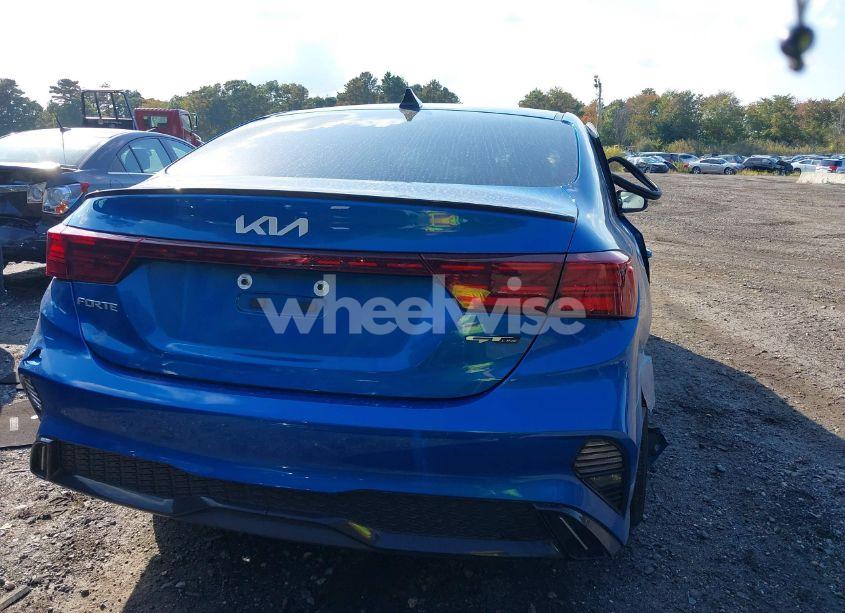 Photo 15 of 2022 Kia Forte GT-LINE (VIN 3KPF54AD0NE439671)