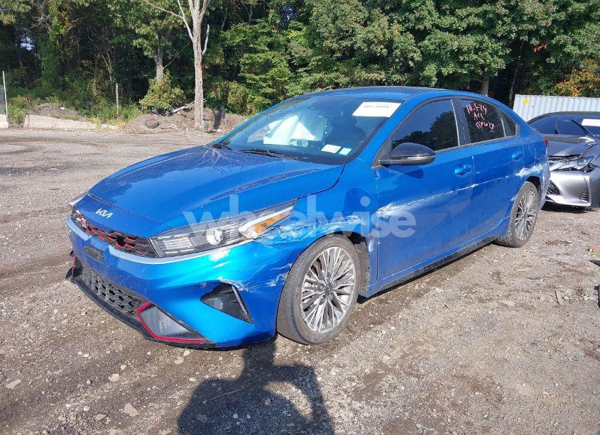 Photo 2 of 2022 Kia Forte GT-LINE (VIN 3KPF54AD0NE439671)