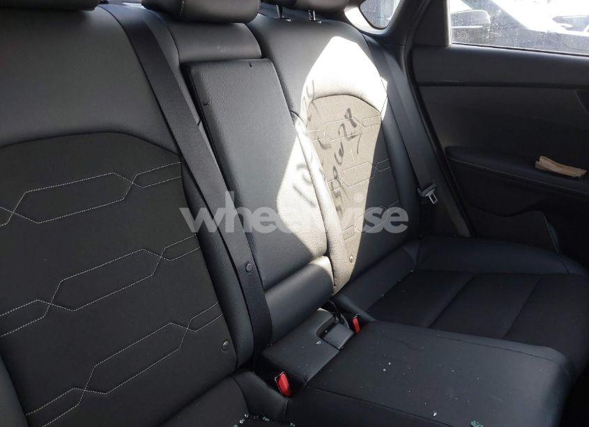 Photo 8 of 2022 Kia Forte GT-LINE (VIN 3KPF54AD0NE439671)