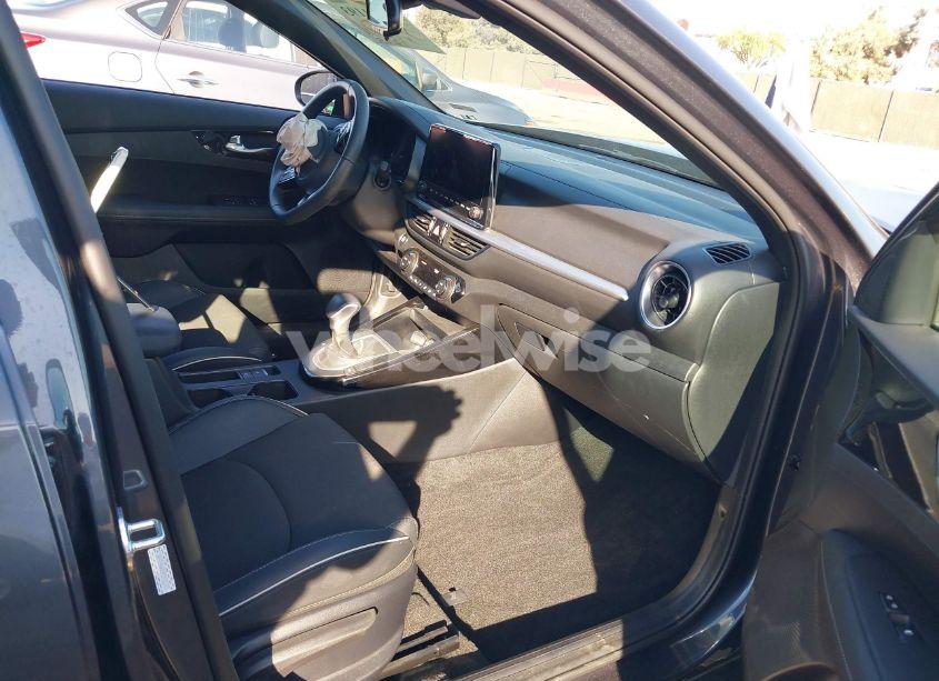 Photo 5 of 2023 Kia Forte GT-LINE (VIN 3KPF54AD0PE532693)