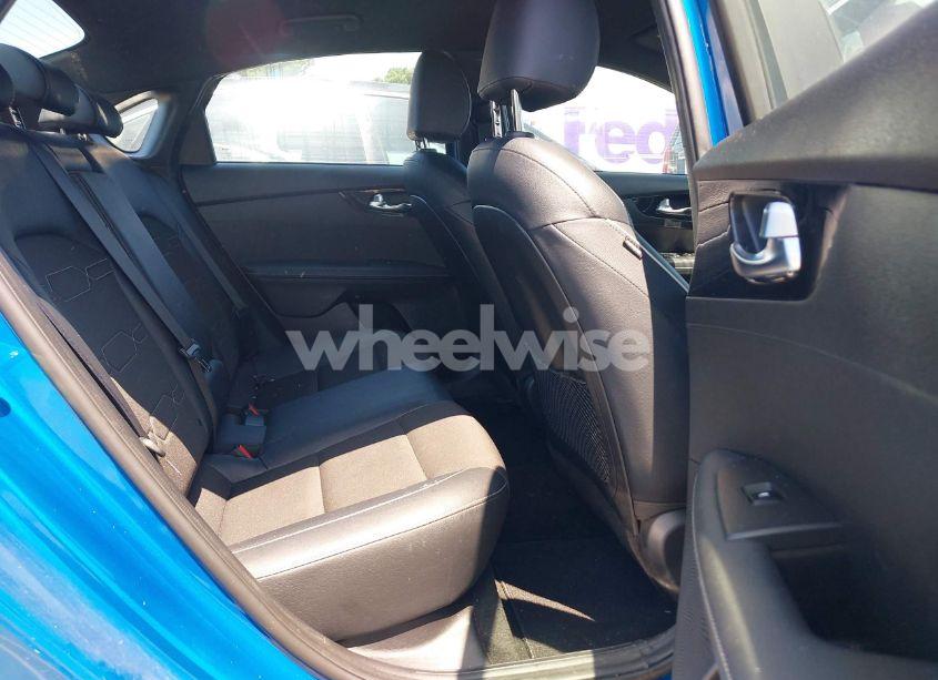 Photo 8 of 2023 Kia Forte GT-LINE (VIN 3KPF54AD0PE542639)