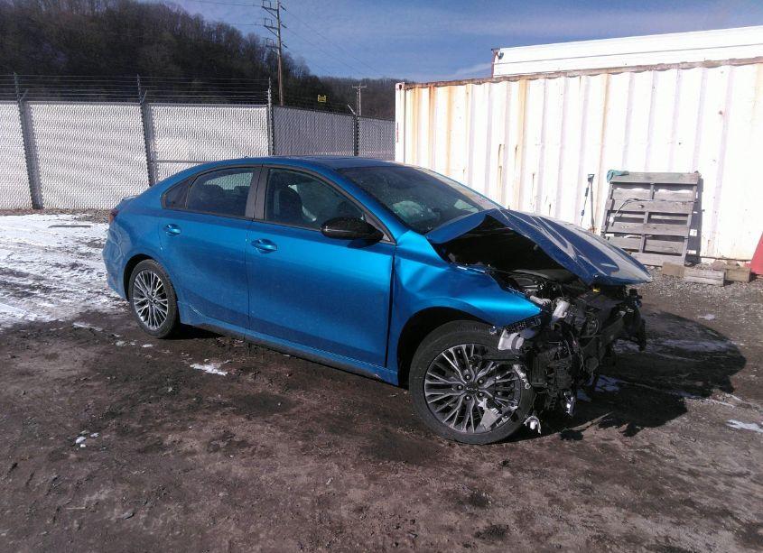 2023 Kia Forte GT-LINE (VIN 3KPF54AD0PE559389) main photo