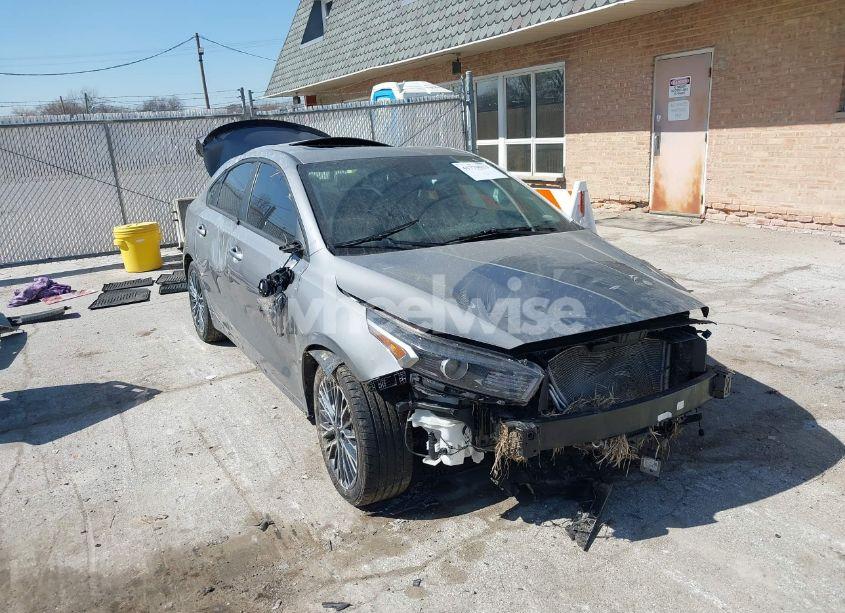 2023 Kia Forte GT-LINE (VIN 3KPF54AD0PE605223) main photo