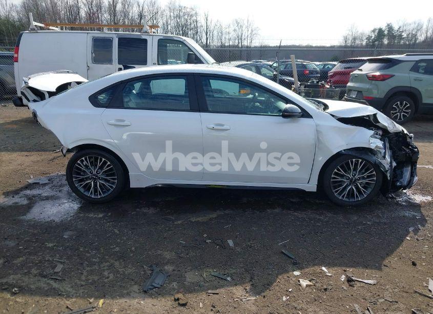 Photo 13 of 2023 Kia Forte GT-LINE (VIN 3KPF54AD0PE647195)