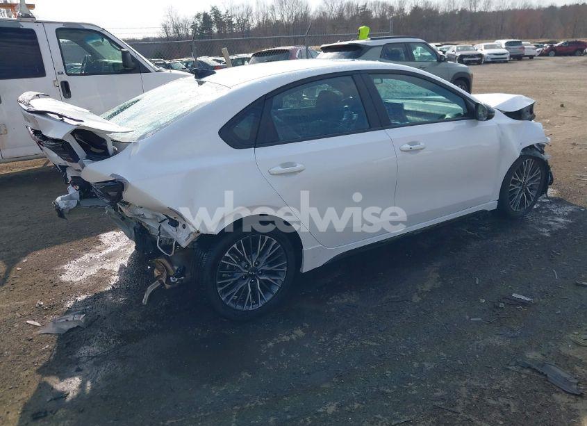 Photo 4 of 2023 Kia Forte GT-LINE (VIN 3KPF54AD0PE647195)