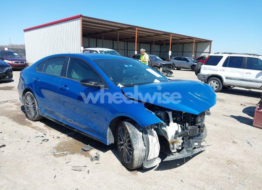 2023 Kia Forte GT-LINE (VIN 3KPF54AD0PE661582) main photo