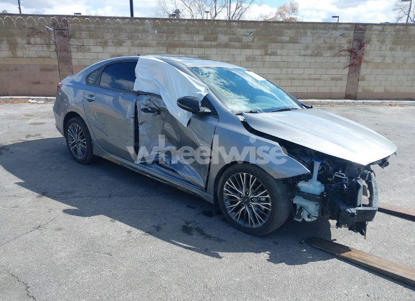 2023 Kia Forte GT-LINE (VIN 3KPF54AD0PE666927) main photo