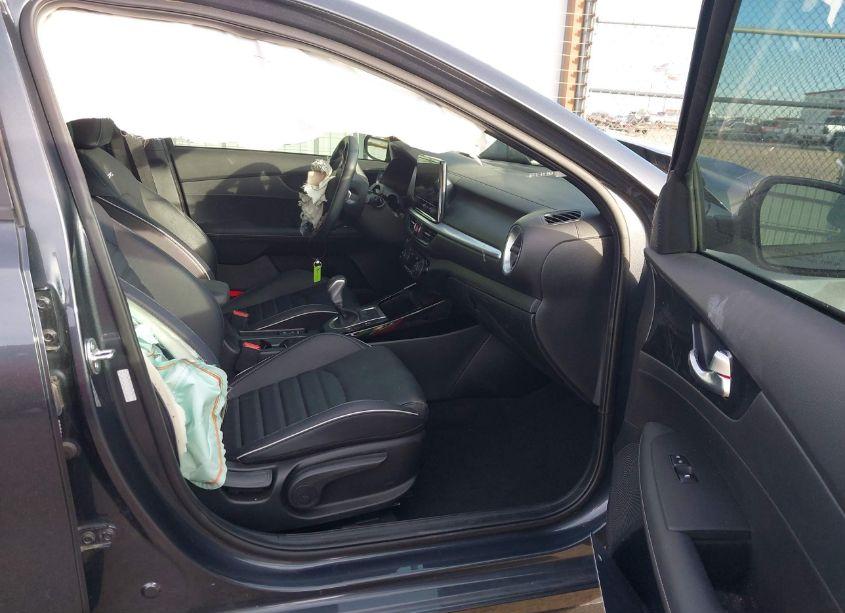 Photo 5 of 2023 Kia Forte GT-LINE (VIN 3KPF54AD0PE689396)