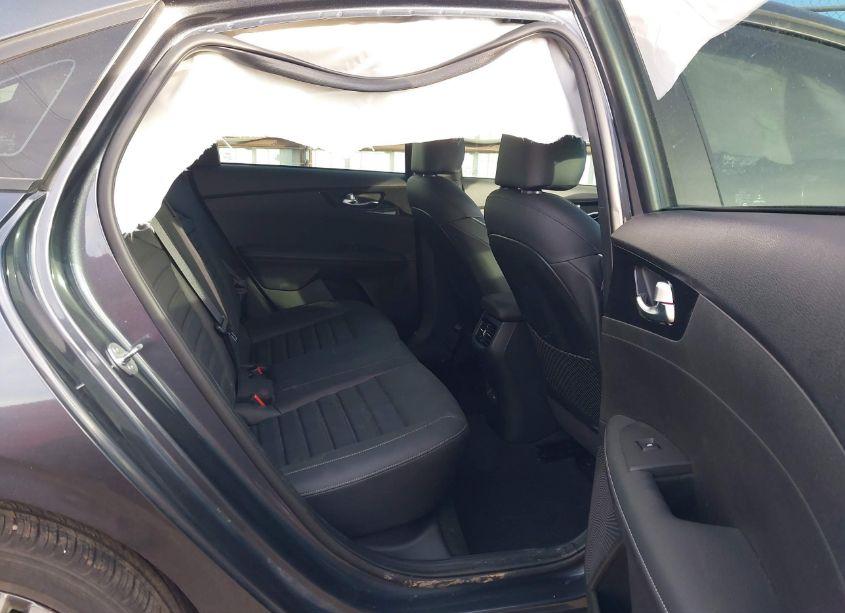 Photo 8 of 2023 Kia Forte GT-LINE (VIN 3KPF54AD0PE689396)