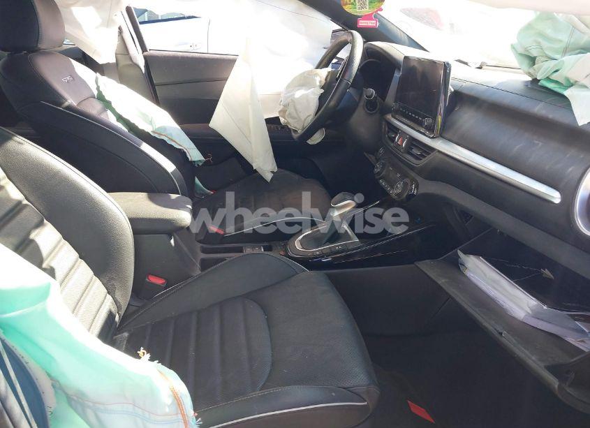 Photo 5 of 2024 Kia Forte GT-LINE (VIN 3KPF54AD0RE713442)