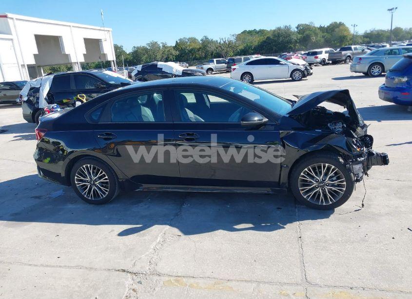 Photo 13 of 2024 Kia Forte GT-LINE (VIN 3KPF54AD0RE721735)