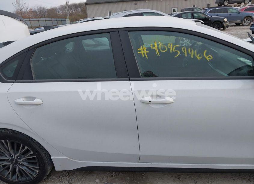 Photo 13 of 2024 Kia Forte GT-LINE (VIN 3KPF54AD0RE730581)