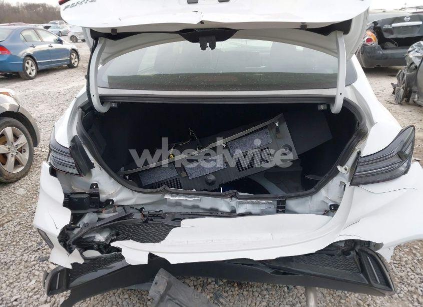 Photo 16 of 2024 Kia Forte GT-LINE (VIN 3KPF54AD0RE730581)