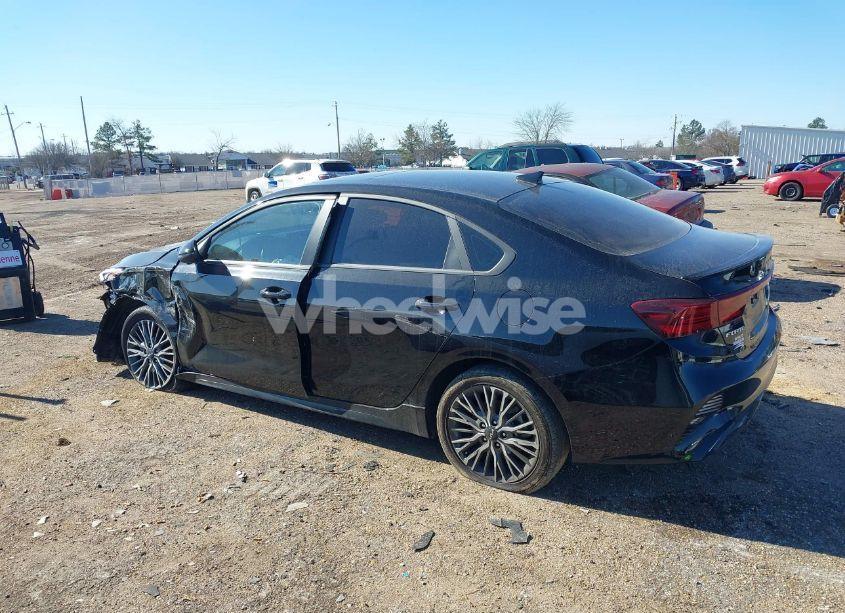 Photo 14 of 2024 Kia Forte GT-LINE (VIN 3KPF54AD0RE734257)