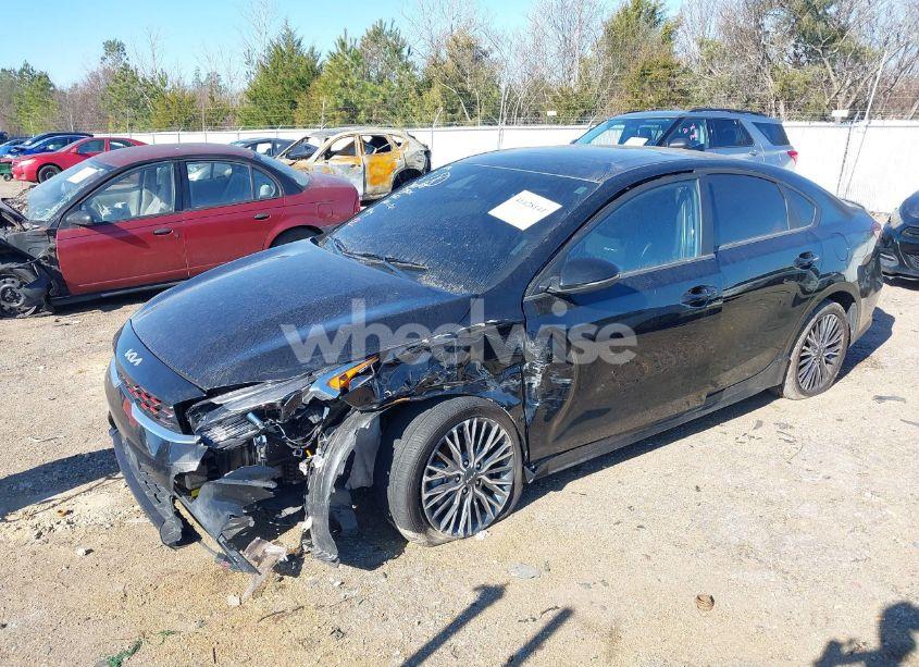 Photo 2 of 2024 Kia Forte GT-LINE (VIN 3KPF54AD0RE734257)