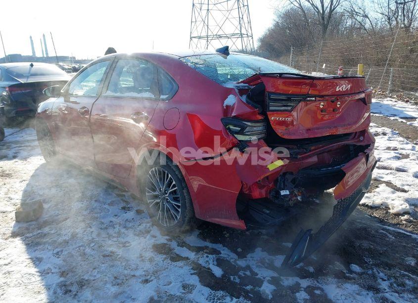 Photo 3 of 2024 Kia Forte GT-LINE (VIN 3KPF54AD0RE748059)