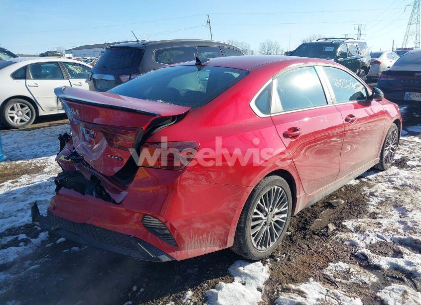 Photo 6 of 2024 Kia Forte GT-LINE (VIN 3KPF54AD0RE748059)