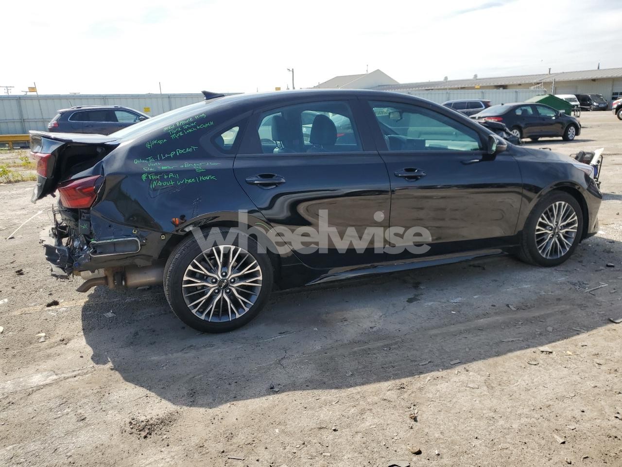 Photo 3 of 2024 KIA FORTE GT LINE (VIN 3KPF54AD0RE785712)