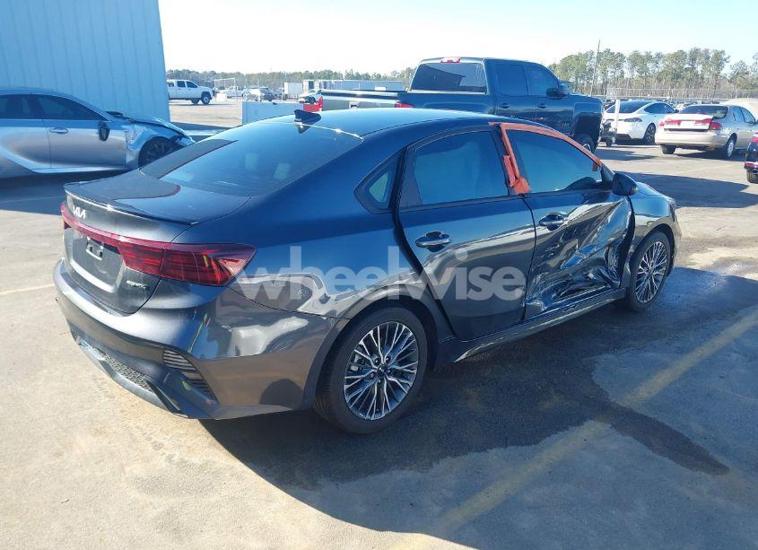 Photo 4 of 2024 Kia Forte GT-LINE (VIN 3KPF54AD0RE801049)