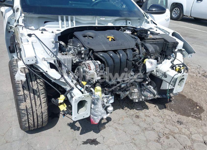 Photo 6 of 2024 Kia Forte GT-LINE (VIN 3KPF54AD0RE804162)