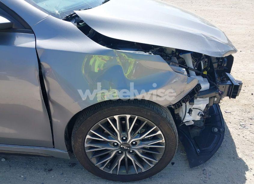 Photo 18 of 2024 Kia Forte GT-LINE (VIN 3KPF54AD0RE830843)