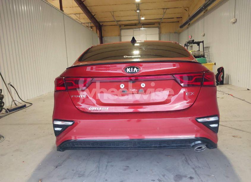 Photo 16 of 2019 Kia Forte EX (VIN 3KPF54AD1KE069732)