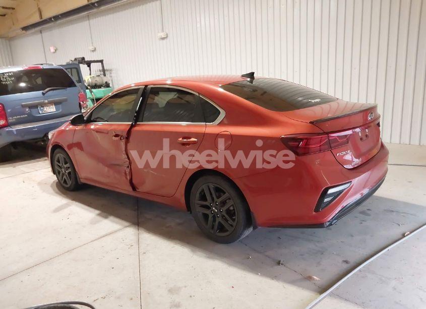 Photo 3 of 2019 Kia Forte EX (VIN 3KPF54AD1KE069732)