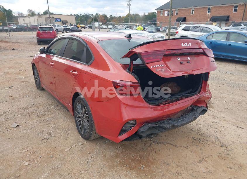 Photo 3 of 2022 Kia Forte GT-LINE (VIN 3KPF54AD1NE472520)