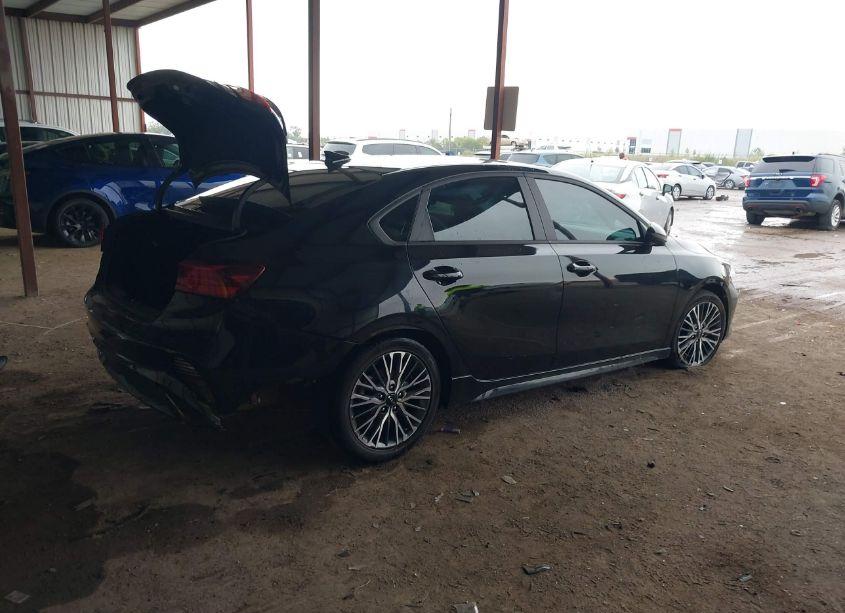 Photo 4 of 2022 Kia Forte GT-LINE (VIN 3KPF54AD1NE477944)