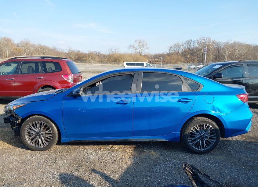 Photo 15 of 2022 Kia Forte GT-LINE (VIN 3KPF54AD1NE489009)