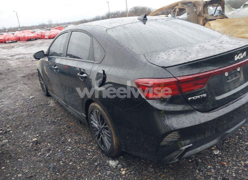 Photo 3 of 2022 Kia Forte GT-LINE (VIN 3KPF54AD1NE505760)