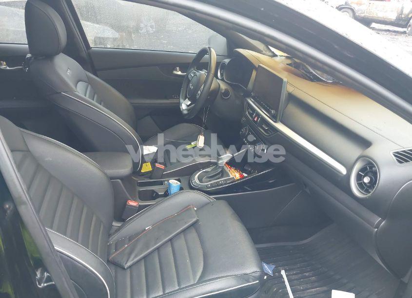 Photo 5 of 2022 Kia Forte GT-LINE (VIN 3KPF54AD1NE505760)